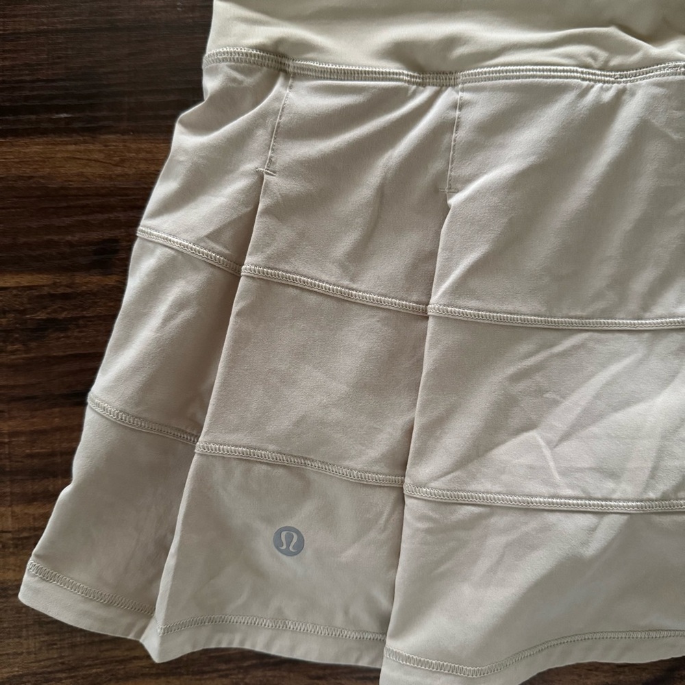 Lululemon Pace Rival Skirt Size 6 - Picture 4 of 5